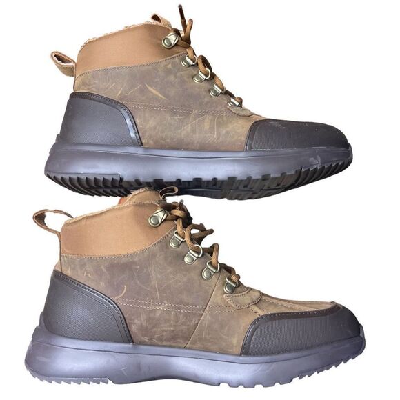 UGG Finnick Leather Boot in Chestnut NWOB Size 9 - Picture 5 of 9